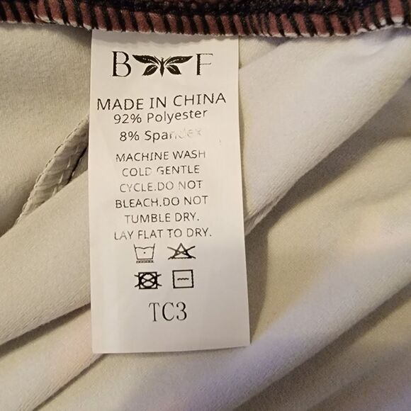 #088 Fall School Bus Joggers  Size: TC3 (26W -28W)🍁🍁 - Picture 4 of 8